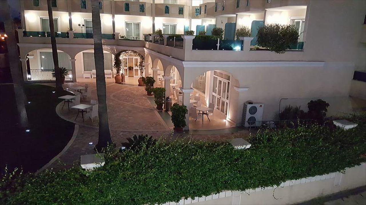 Gardenia Hotel Lazzaro Exterior photo